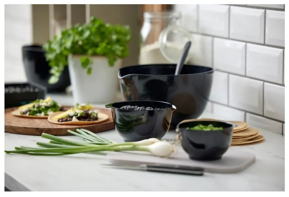 Čierna misa ø 18 cm Margrethe – Rosti