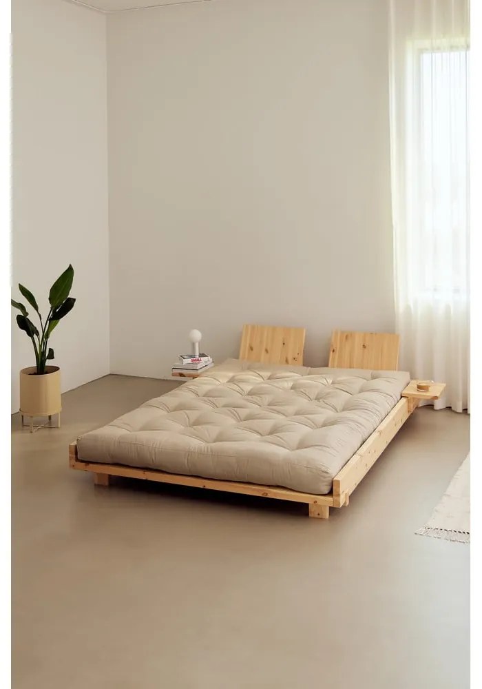 Dvojlôžková posteľ z borovicového dreva s roštom v prírodnej farbe 180x200 cm Social Bed – Karup Design