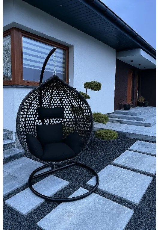 Závesné ratanové hojdacie kreslo ONYX čierne