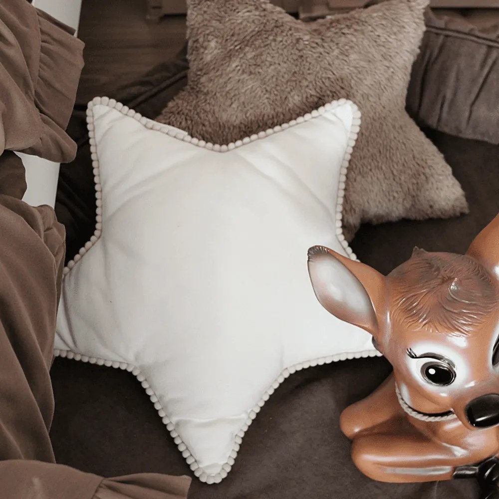 Boho vankúš hviezda čokoládový 50 cm