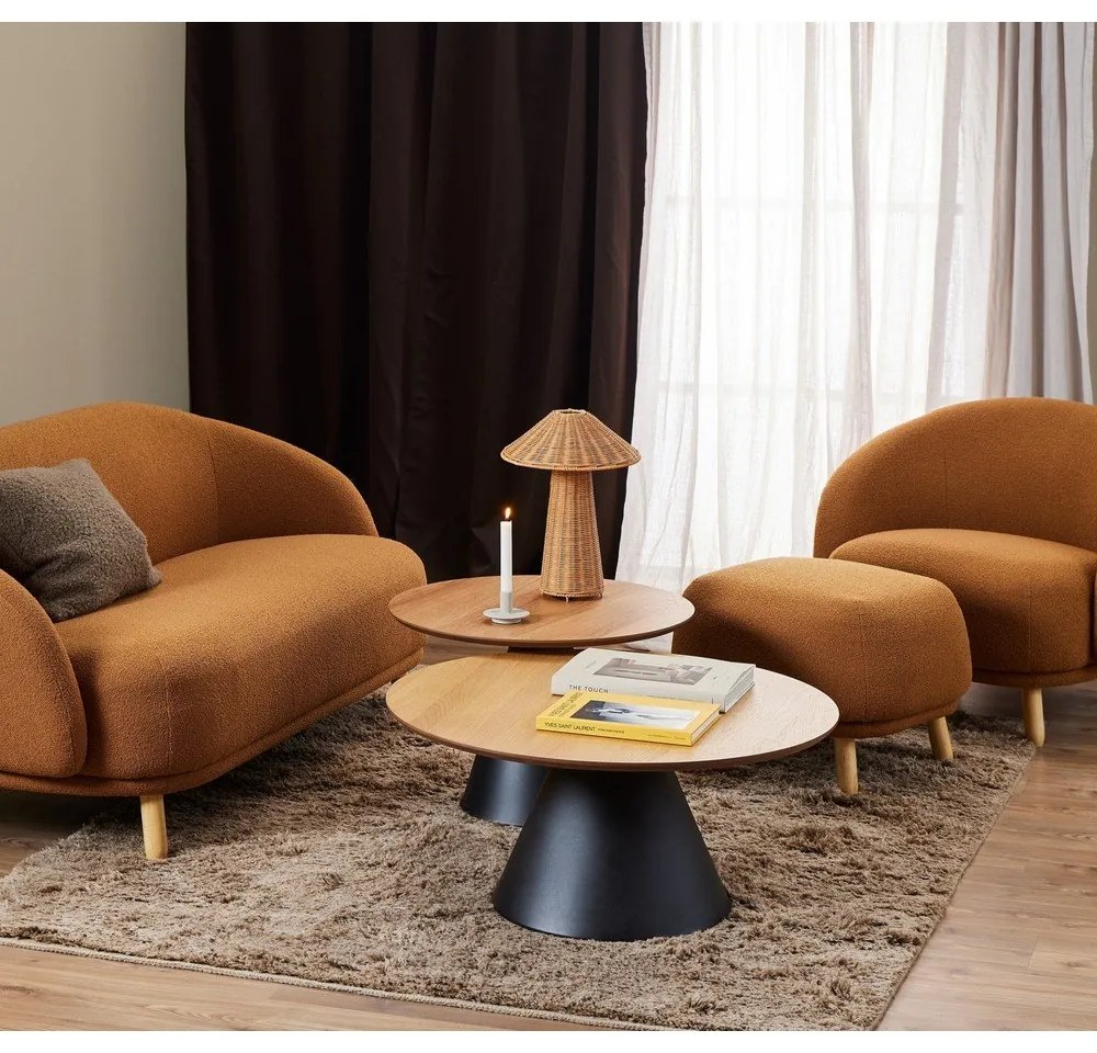 Čierno-prírodný okrúhly konferenčný stolík s doskou v dubovom dekore ø 65 cm Soli – Actona