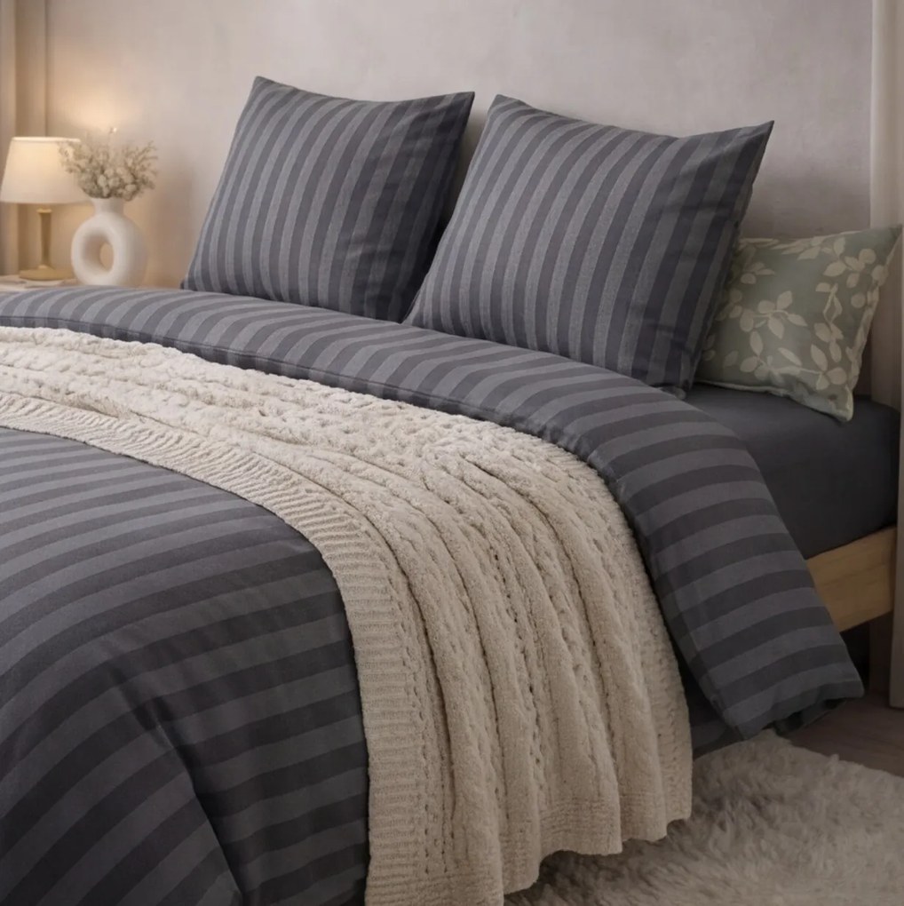 INTERMEDIC SK Hotelové povlečenie damašek tmavo sivé 200x220/2x70x90 cm – zips