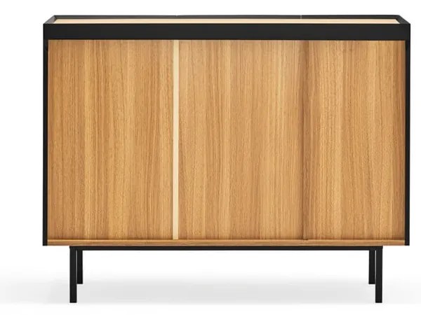 Čierna/v prírodnej farbe nízka komoda v dekore duba 110x85 cm Arista – Teulat