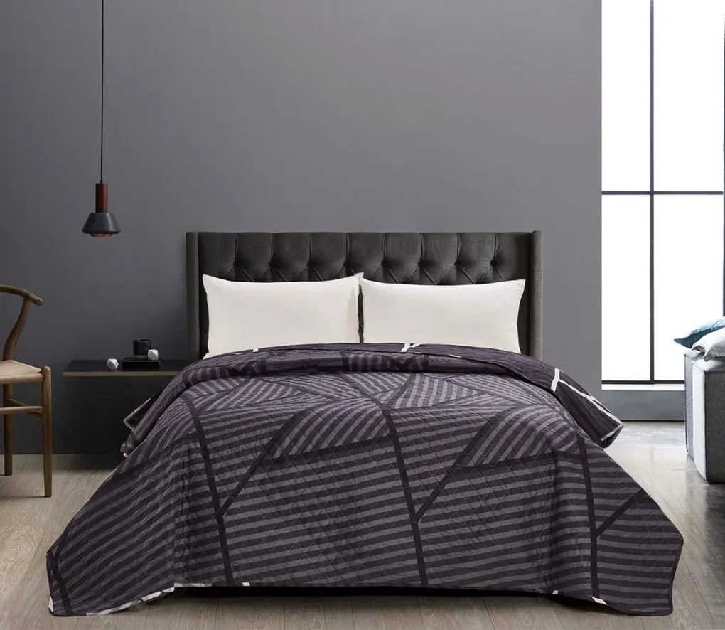 Obojstranný prehoz na posteľ z mikrovlákna DecoKing Home, velikost 220x240
