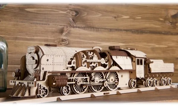 Ugears - 3D drevenené mechanické puzzle V-Express parná lokomotíva s tendrom