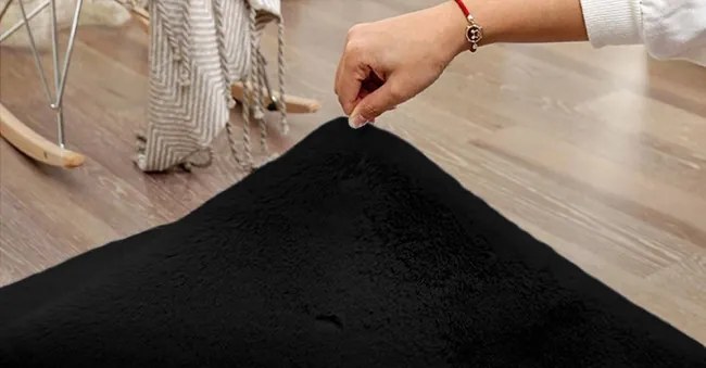 Protišmykový koberec RABBIT čierny kruh