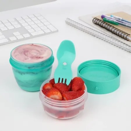 Box na jogurt a müsli, 2 komory + lyžica, SISTEMA, mix farieb Farba škatuliek SISTEMA: Fialová