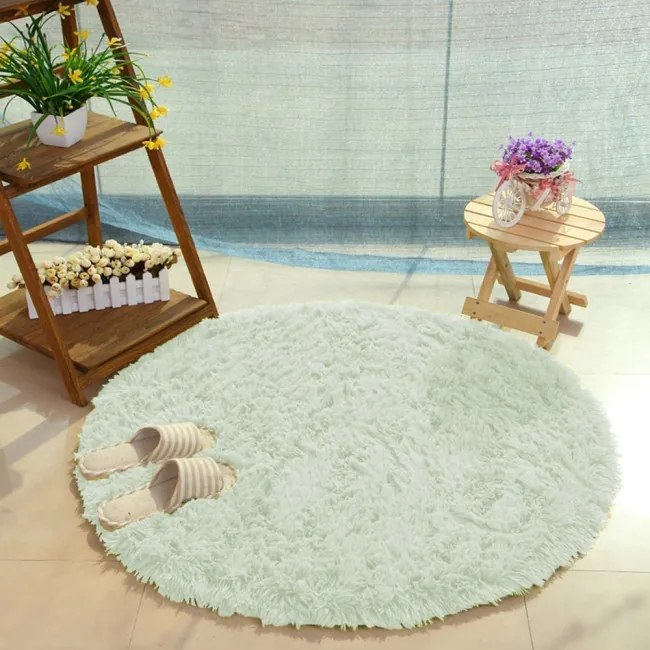 Protišmykový koberec SHAGGY biely kruh