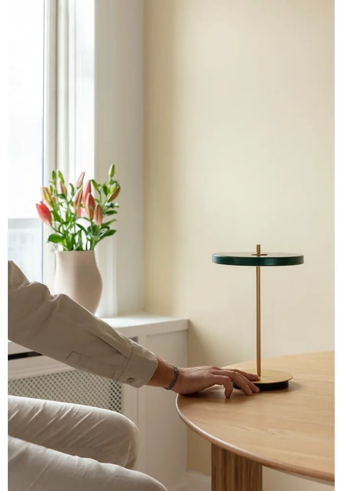 Zelená LED stolová lampa so stmievačom s kovovým tienidlom (výška 31 cm) Asteria Move – UMAGE