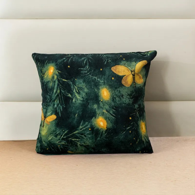 Mikroplyšový poťah na vankúšik YELLOW BUTTERFLY 45x45 cm, tmavo zelený