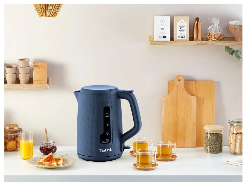 Tmavomodrá plastová rýchlovarná kanvica 1,7 l KO2M0410 – Tefal