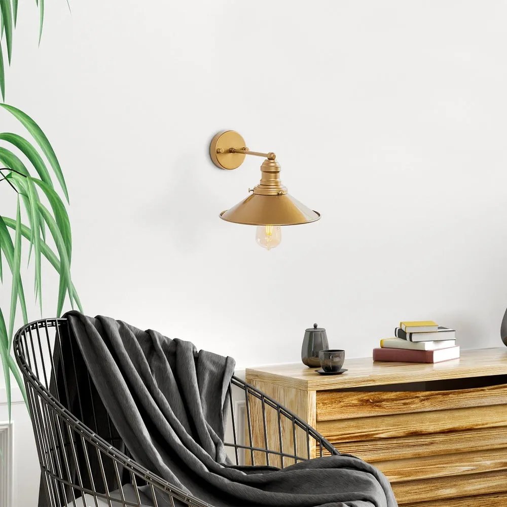 Nástenné svietidlo v zlatej farbe ø 24 cm Conical – Opviq lights