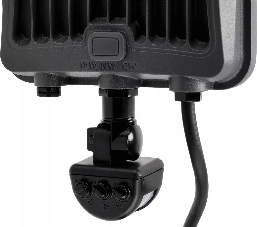 LED reflektor Philips 50W 6000lm CCT s pohybovým senzorom