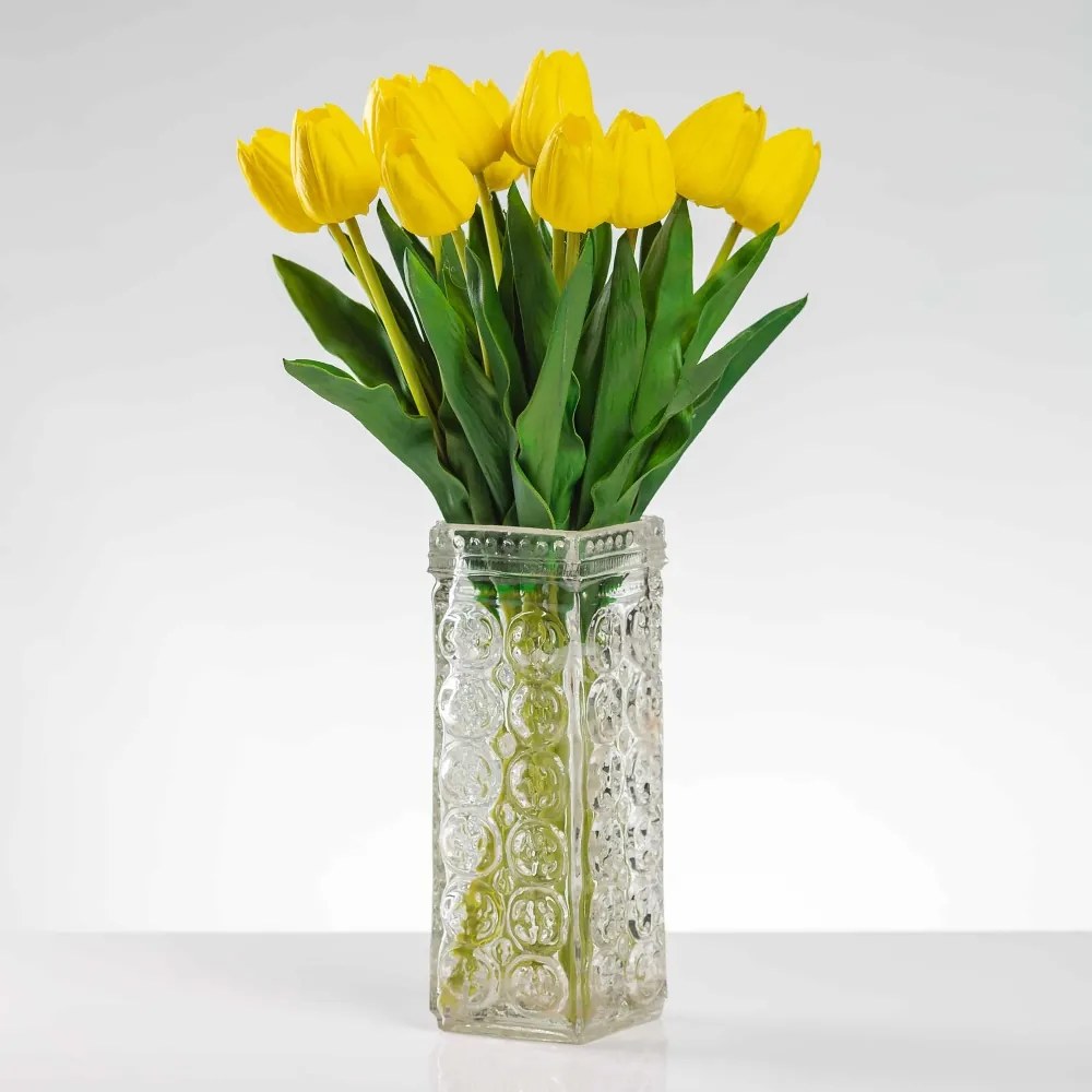 Umelý tulipán BEATA žltý. Cena uvedená za 1 kus.