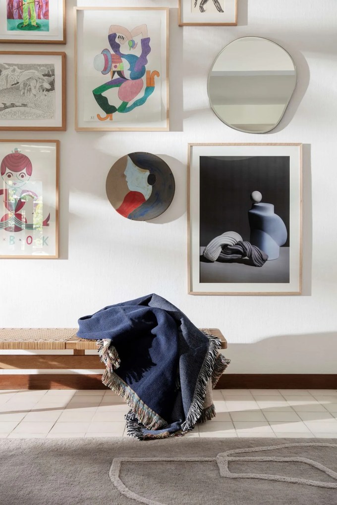 Ferm Living Dizajnové nástenné zrkadlo Pond Brass – small