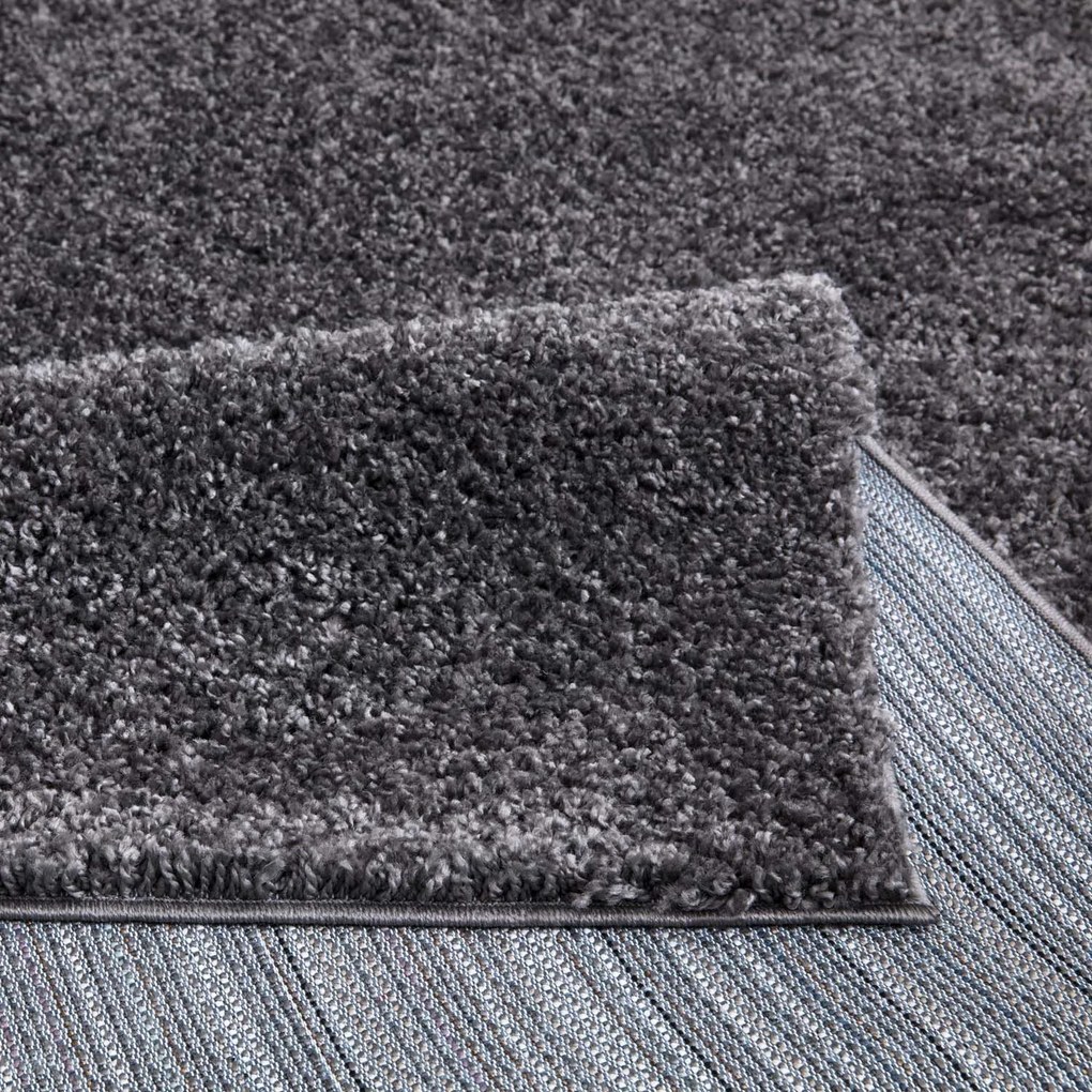 Dekorstudio Shaggy koberec CITY 500 tmavo sivý Rozmer koberca: 160x230cm