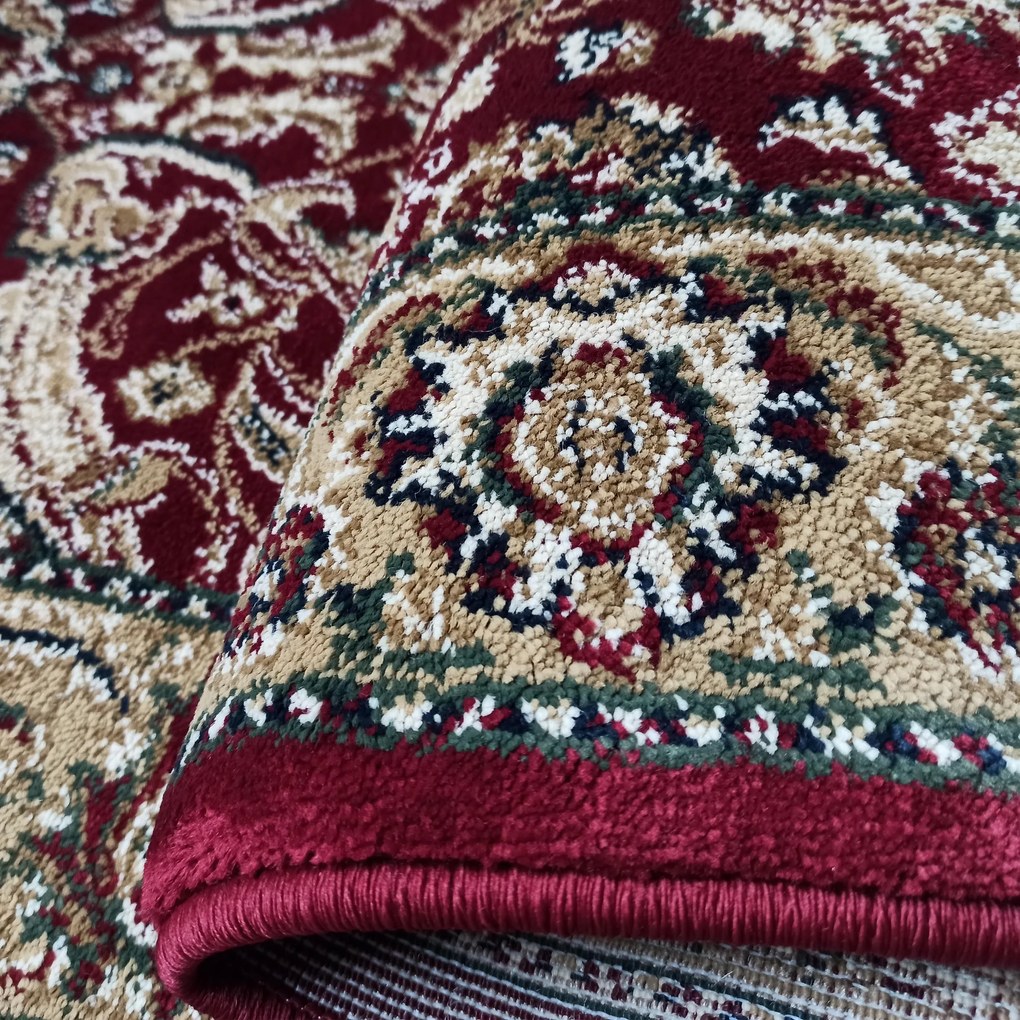 DY Červený koberec s ornamentami Exclusiv 02N Rozmer: 80x150 cm