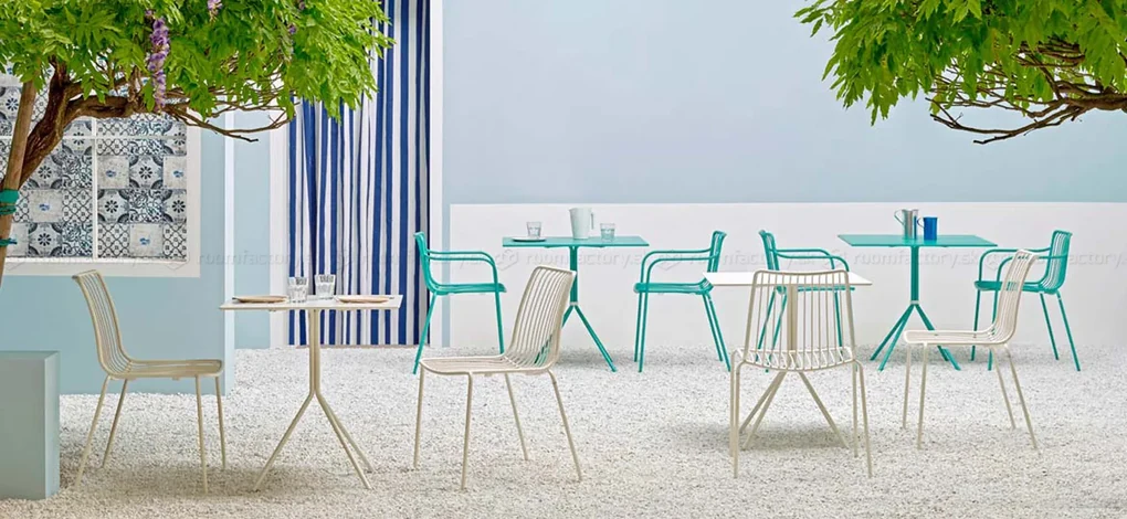 Pedrali Nolita 5454 kovový stôl - Hnedá