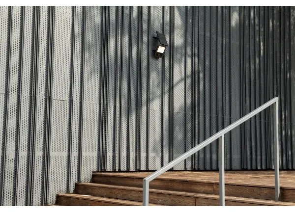 Kanlux 36607 - LED Reflektor so sol. panelom a senz. 15W/15000 mAh 3,2V IP65 +DO