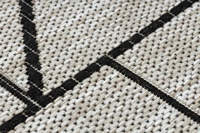 Behúň SIZAL FLOORLUX 20605 trojuholníky geometrický - strieborný, čierny
