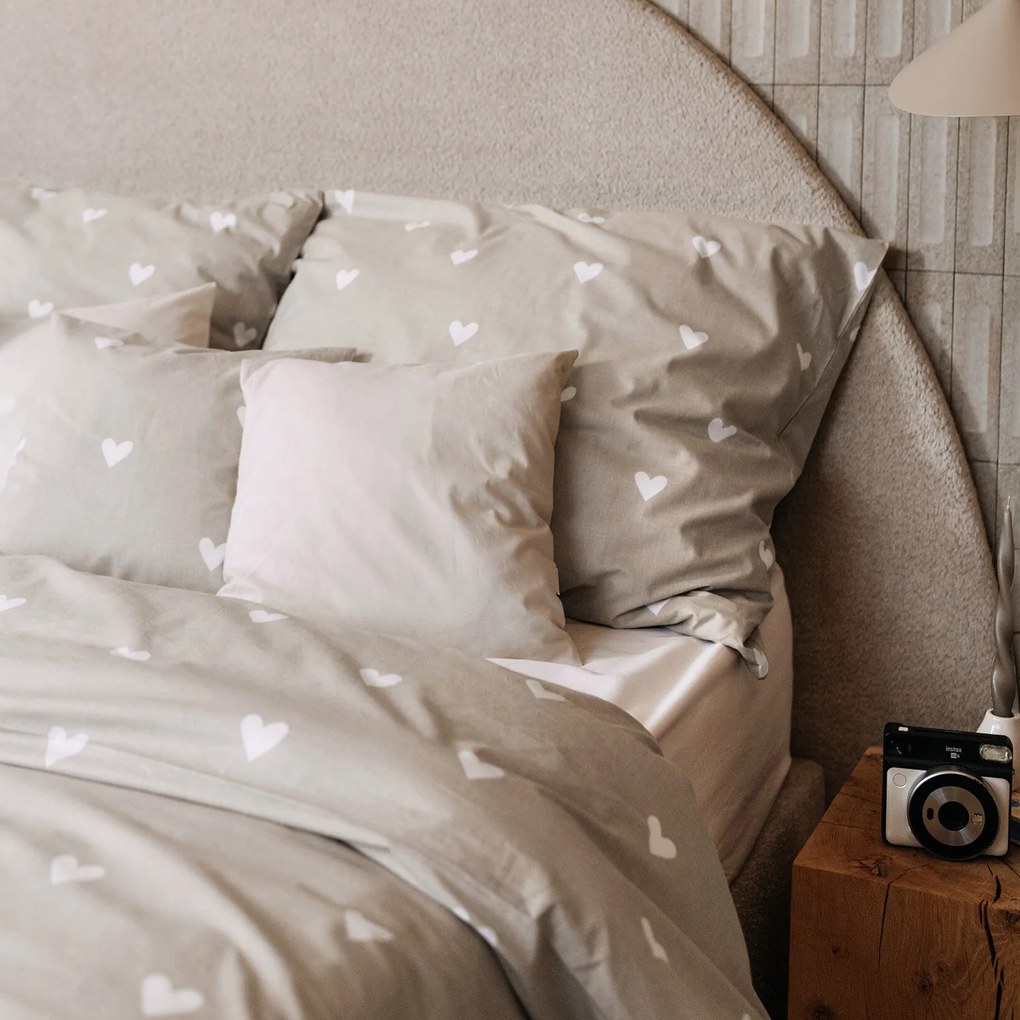 Goldea bavlnené posteľné obliečky - srdiečka na latte 140 x 220 a 70 x 90 cm