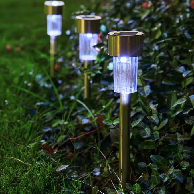 InternetovaZahrada Sada 8 LED solárnych lámp - biela