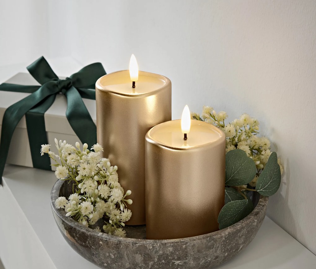 LED sviečky s výplňou z pravého vosku