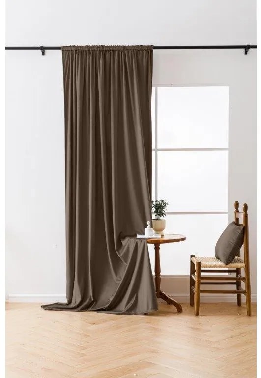Tmavý zatemňovací záves VELVET 140x270 cm Zavesenie: Riasiaca páska