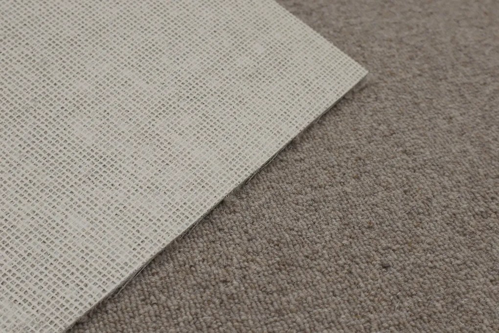 Avanti, Metrážny koberec Dublin 907 hnedý, na mieru, šíře 4m,5m, hnedá, ab (mriežka), chodba / predsieň