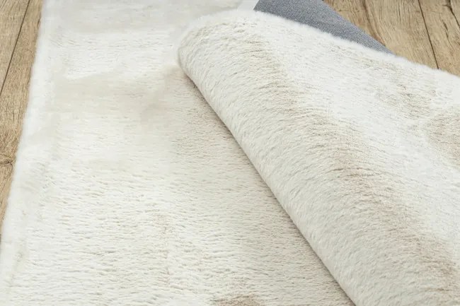 Koberec BUNNY slonia kosť