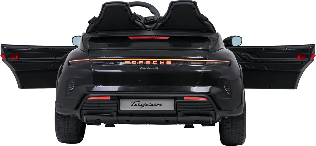 Ramiz Porsche Taycan Turbo S vozidlo Čierna