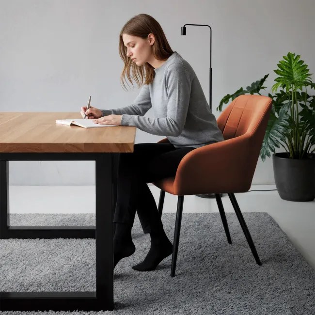 Sada šiestich jedálenských stoličiek LUXANO zamatové, medené / čierne nohy (6 ks)