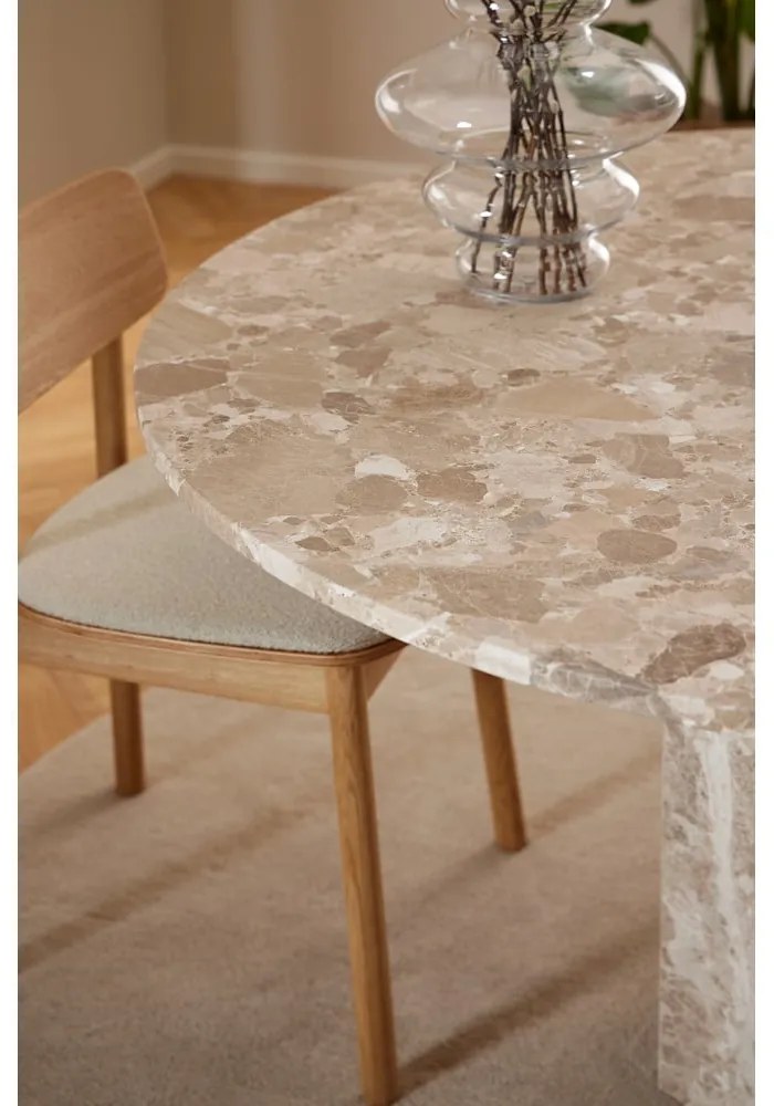 Svetlohnedý mramorový okrúhly jedálenský stôl ø 130 cm Naxos – Actona