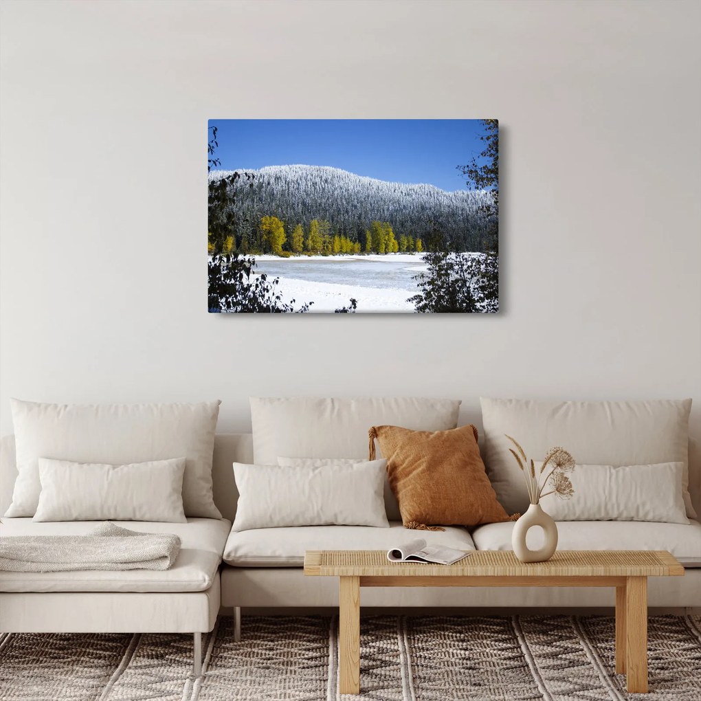 Obraz - zasnežené hory v zime (90x60 cm)