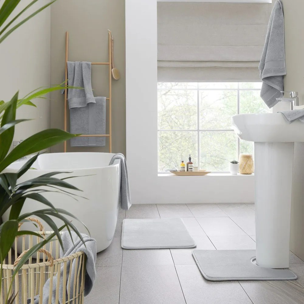 Svetlosivé froté bavlnené uteráky a osušky v súprave 6 ks Anti–Bacterial – Catherine Lansfield