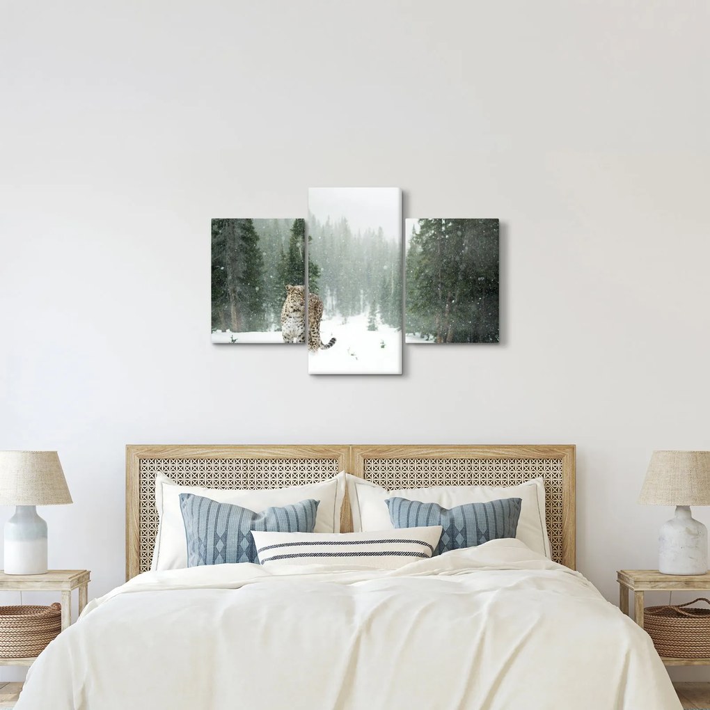 Obraz leoparda v snehu (90x60 cm)