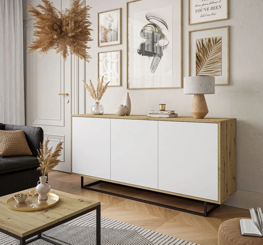 KOMODA ALWIN BIELA DUB ARTISAN BEZUCHYTKOVÁ + ČIERNY PODSTAVEC 153 cm