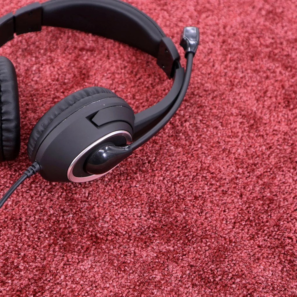 Koberec metráž Serenade 016, na mieru, šíře 4m,5m, červená, filc, chodba / predsieň, ITC