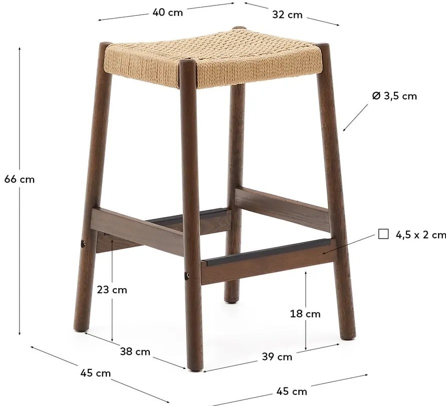 Hnedé/v prírodnej farbe barové stoličky v súprave 2 ks z dubového dreva (výška sedadla 66 cm) Yalia – Kave Home