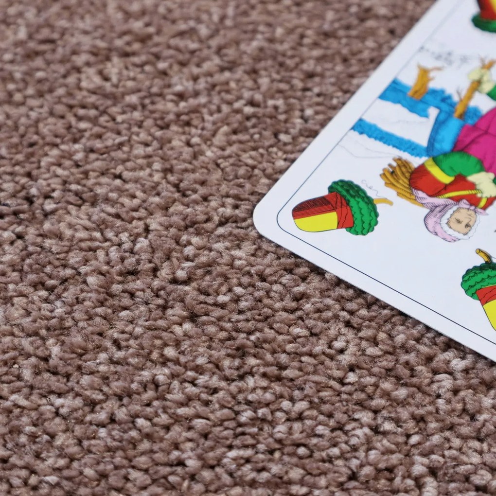 Metrážny koberec Feliz 068, na mieru, šíře 4m, ružová, filc, detská izba, ITC