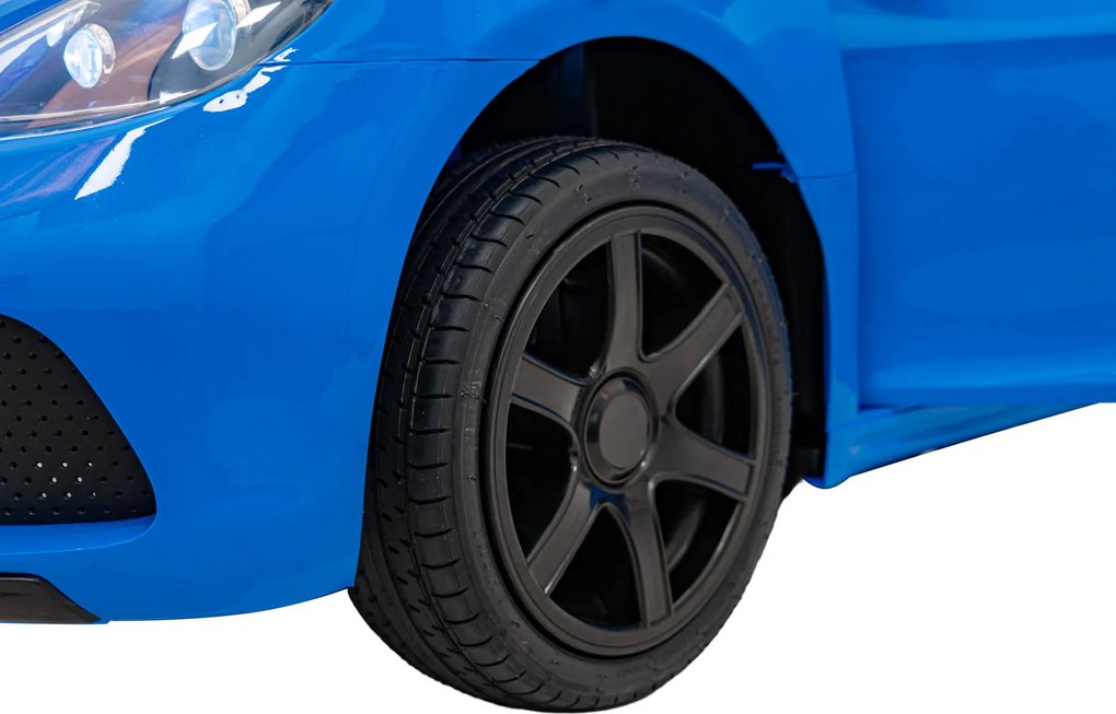 Ramiz Vozidlo Perfecta lakované na modro