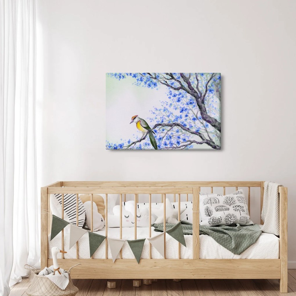 Obraz - Vtáčik na strome s modrými kvetmi (90x60 cm)