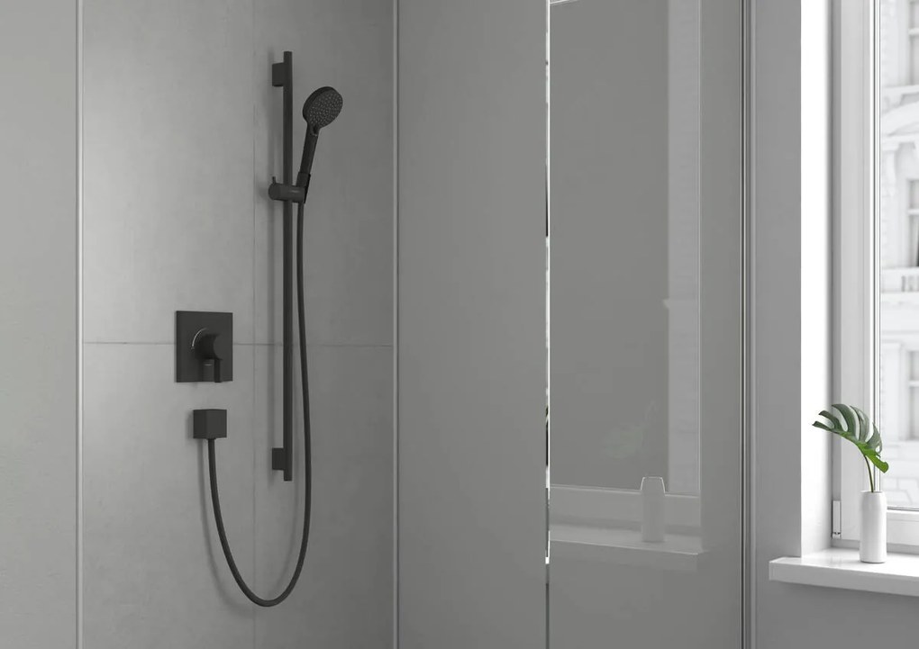 Hansgrohe Unica, S Puro sprchová tyč 900 mm so sprchovou hadicou Isiflex 1600 mm, matná čierna, HAN-28631670