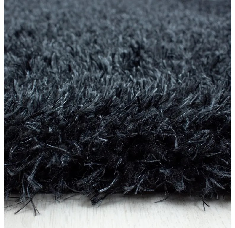 Ayyildiz Kusový koberec BRILLIANT 4200, Čierna Rozmer koberca: 280 x 370 cm