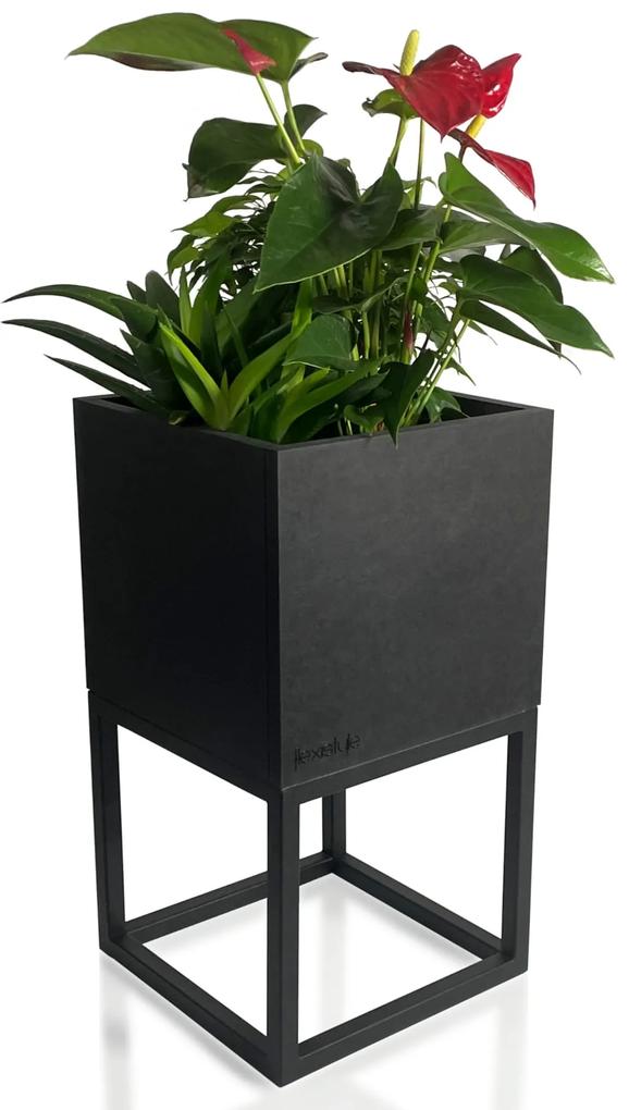 Tlmený a minimalistický čierny kovový kvetináč 22X22X40 cm