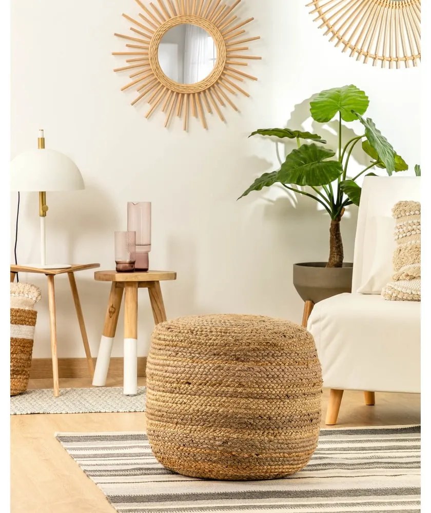 Taburet v prírodnej farbe Doc – Kave Home