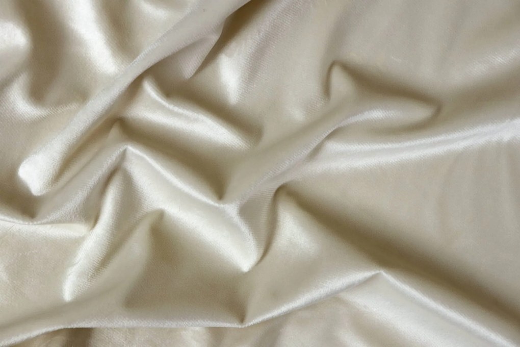 Dizajnový záves s krúžkami SOFIA VELVET 140x260 cm - krémový