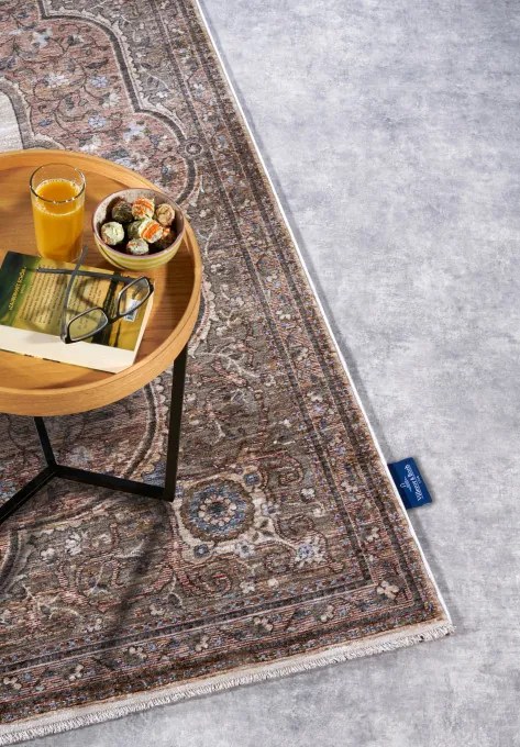 Koberec Villeroy & Boch Kollektion 1871 Renata červený / viacfarebný