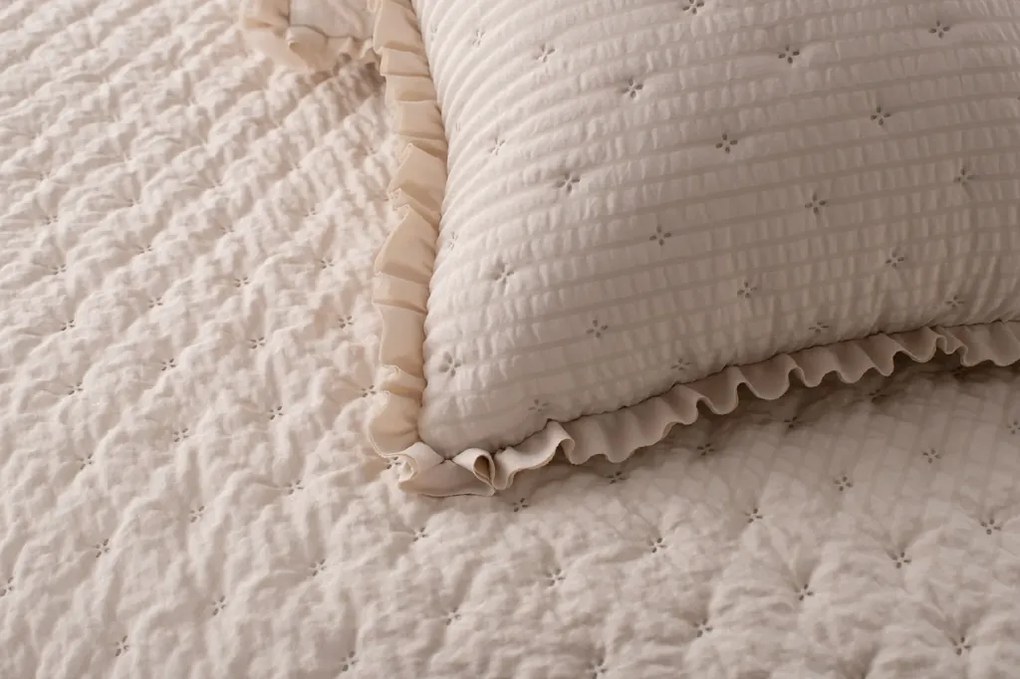 Prehoz na posteľ AMOUR béžový Rozmer: 160x220 cm