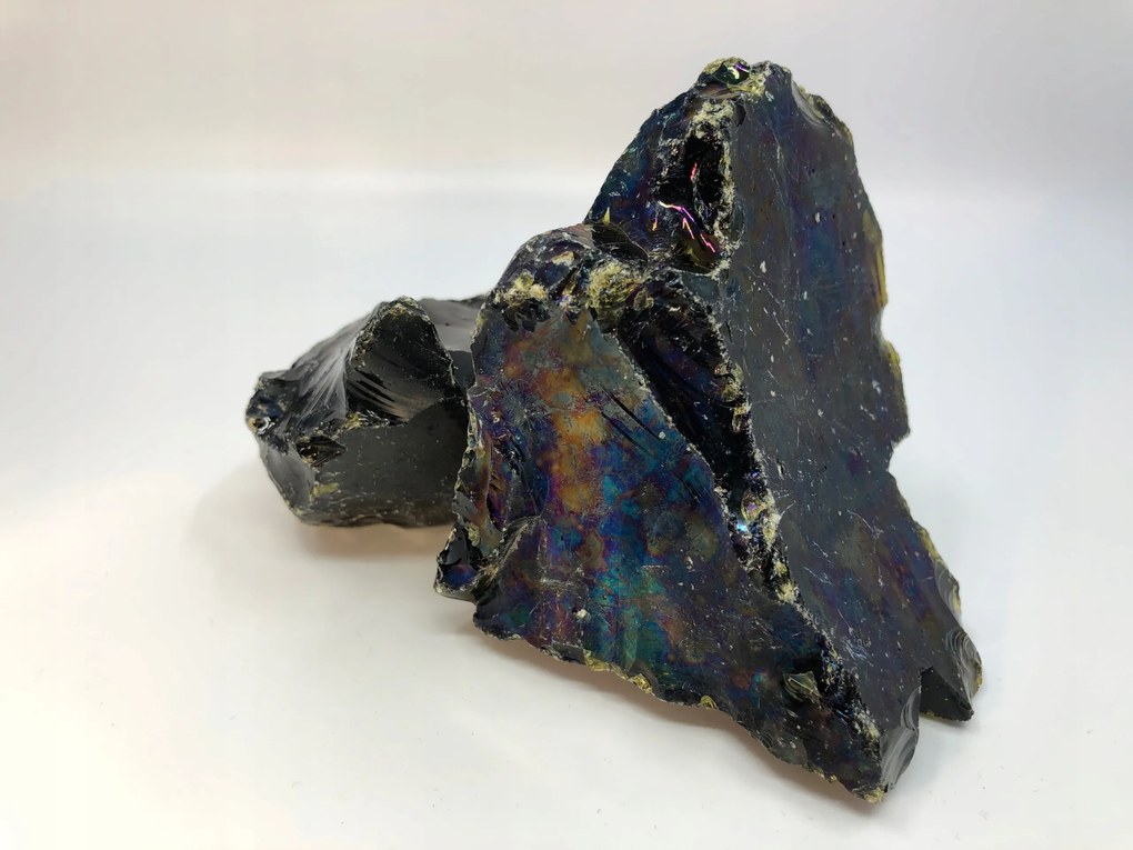 Čierne záhradné kamene veľkosť 6-10 cm, sklenené hrudky na podklad 500 kg